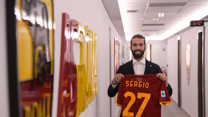sergio oliveira roma trigoria firma