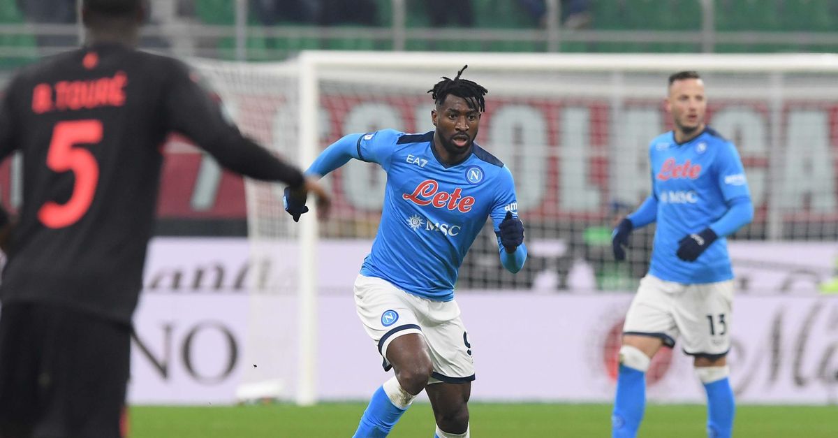 Napoli, ufficiale: acquistato Anguissa a titolo definitivo dal Fulham Napoli, ufficiale: acquistato Anguissa a titolo definitivo dal Fulham