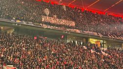 Bayern-Lazio, lo striscione dei tifosi biancocelesti: “Avanti Lazio, credici”