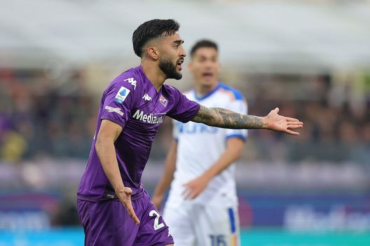 FLORENCE, ITALY - MARCH 19: Nicolas Ivan Gonzalez of ACF Fiorentina reacts during the Serie A match between ACF Fiorentina and US Lecce at Stadio Artemio Franchi on March 19, 2023 in Florence, Italy. (Photo by Gabriele Maltinti/Getty Images) CorFio: “Milenkovic caso spinoso. Nico Gonzalez e Amrabat in uscita”- immagine 2