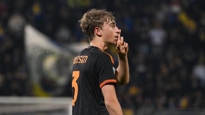 Frosinone-Roma, Huijsen zittisce i fischi dello Stirpe: gol ed esultanza polemica - immagine 1