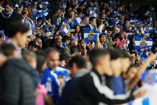 (Photo by Alex Caparros/Getty Images) Espanyol, invasione di campo nel derby: si va alla giustizia ordinaria- immagine 2