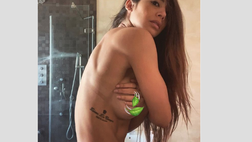 Majooh Barbeito, lo scatto è hot: Lady Ocampos completamente nuda. Il seno coperto…