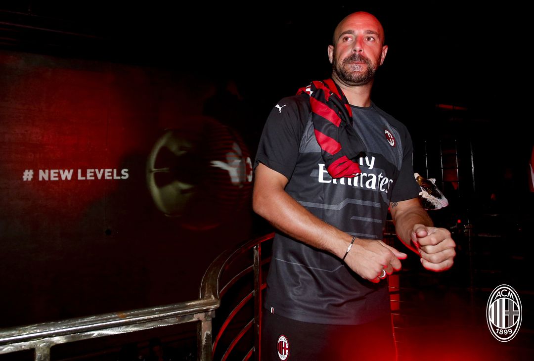 Pepe Reina Milan