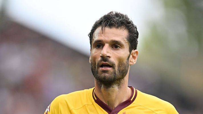 UDINE, ITALY - AUGUST 20: Antonio Candreva of Salernitana during the Serie A match between Udinese Calcio and Salernitana at Dacia Arena on August 20, 2022 in Udine, . (Photo by Francesco Pecoraro/Getty Images) Salernitana, cosa filtra sull’infortunio di Candreva: le sue condizioni e la sua gestione - immagine 1