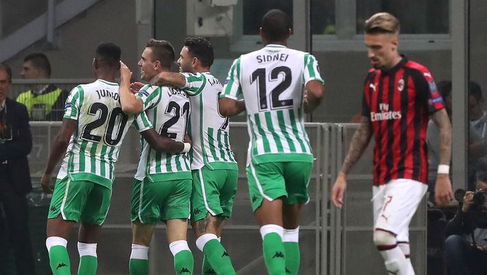 Giovanni Lo Celso e compagni, esultano dopo un gol in Betis-Milan, Getty Images Giovanni Lo Celso e compagni, esultano dopo un gol in Betis-Milan, Getty Images