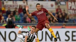Ex Inter, Juan Jesus attacca la Roma: “Non mi mette nemmeno nelle foto, questa è fiducia!”