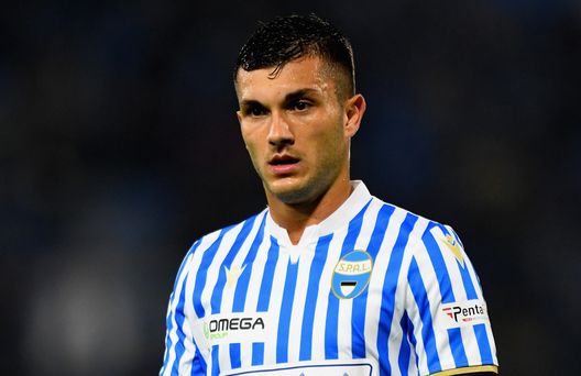  FERRARA, ITALY - NOVEMBER 04: Gabriel Strefezza of SPAL looks on during the Serie A match between SPAL and UC Sampdoria at Stadio Paolo Mazza on November 4, 2019 in Ferrara, Italy. (Photo by Alessandro Sabattini/Getty Images) 