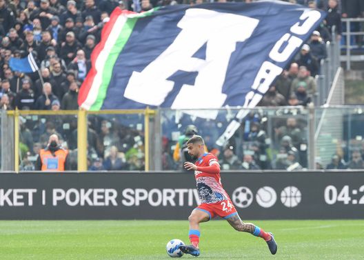 BERGAMO, ITALY - APRIL 03: Lorenzo Insigne of Napoli during the Serie A match between Atalanta BC and SSC Napoli at Gewiss Stadium on April 03, 2022 in Bergamo, Italy. (Photo by SSC NAPOLI/SSC NAPOLI via Getty Images) Atalanta-Napoli, biglietti in vendita: prezzi e modalità d’acquisto- immagine 2