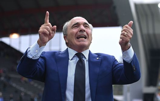 UDINE, ITALY - SEPTEMBER 26:ACF Fiorentina President Rocco Commisso celebrates the victroy during the Serie A match between Udinese Calcio and ACF Fiorentina at Dacia Arena on September 26, 2021 in Udine, Italy. (Photo by Alessandro Sabattini/Getty Images) L’addio di Torreira: la ricostruzione di un divorzio inaspettato e doloroso- immagine 2