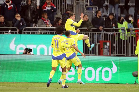 (Photo by Enrico Locci/Getty Images) Sandro Cois: “Firenze non poteva trattenere Vlahovic – Bremer può giocare ovunque”- immagine 2