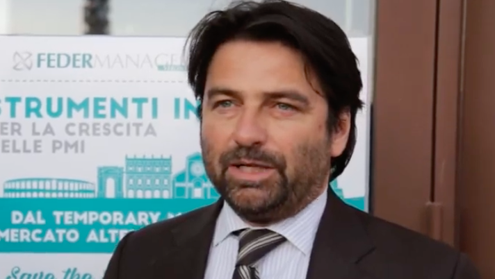 Caos Palermo, parla l’ad Facile: “Pagheremo gli stipendi. Gli striscioni? Ai tifosi dico una cosa”. E su Follieri…  Caos Palermo, parla l’ad Facile: “Pagheremo gli stipendi. Gli striscioni? Ai tifosi dico una cosa”. E su Follieri…