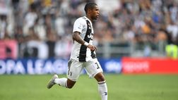 Juventus, quale slot per Bernardeschi e Douglas Costa?