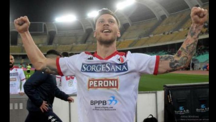 PALERMO, UFFICIALE: ARRIVA PERROTTA, CEDUTI BROH E TOURE PALERMO, UFFICIALE: ARRIVA PERROTTA, CEDUTI BROH E TOURE