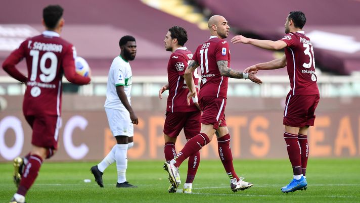 TURIN, ITALY - MARCH 17: Simone Zaza of Torino F.C. celebrates with Rolando Mandragora after scoring his sides first goal during the Serie A match between Torino FC and US Sassuolo at Stadio Olimpico di Torino on March 17, 2021 in Turin, Italy. Sporting stadiums around Italy remain under strict restrictions due to the Coronavirus Pandemic as Government social distancing laws prohibit fans inside venues resulting in games being played behind closed doors. (Photo by Valerio Pennicino/Getty Images) TURIN, ITALY - MARCH 17: Simone Zaza of Torino F.C. celebrates with Rolando Mandragora after scoring his sides first goal during the Serie A match between Torino FC and US Sassuolo at Stadio Olimpico di Torino on March 17, 2021 in Turin, Italy. Sporting stadiums around Italy remain under strict restrictions due to the Coronavirus Pandemic as Government social distancing laws prohibit fans inside venues resulting in games being played behind closed doors. (Photo by Valerio Pennicino/Getty Images)