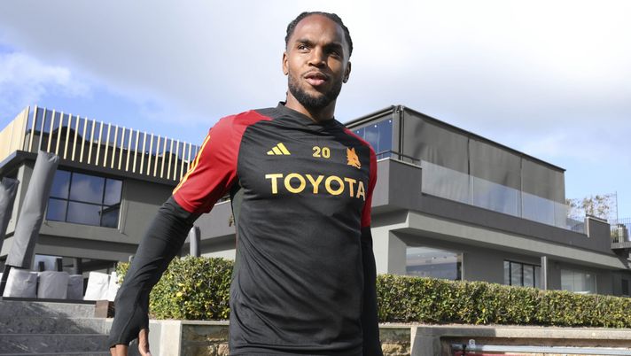 Roma, non è Rinato Sanches: solo 4 minuti con De Rossi, il riscatto è impossibile - immagine 1