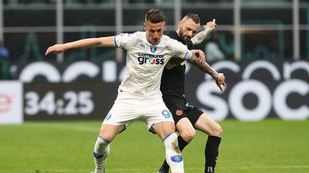 Getty Images Inter Empoli Pinamonti vs Brozovic