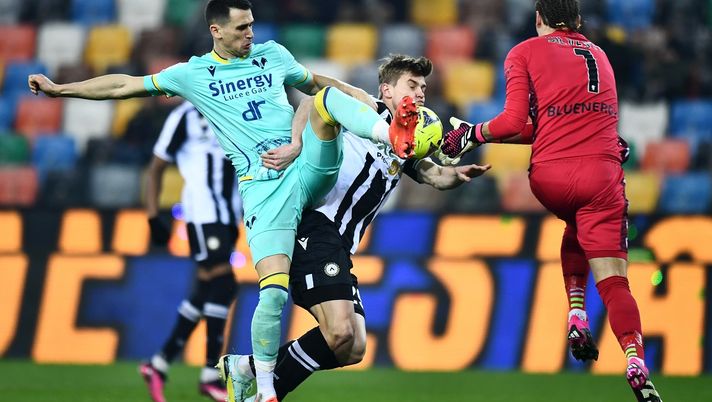 Autorete di Becao e gol di Samardzic: Udinese-Verona finisce 1-1 - immagine 1