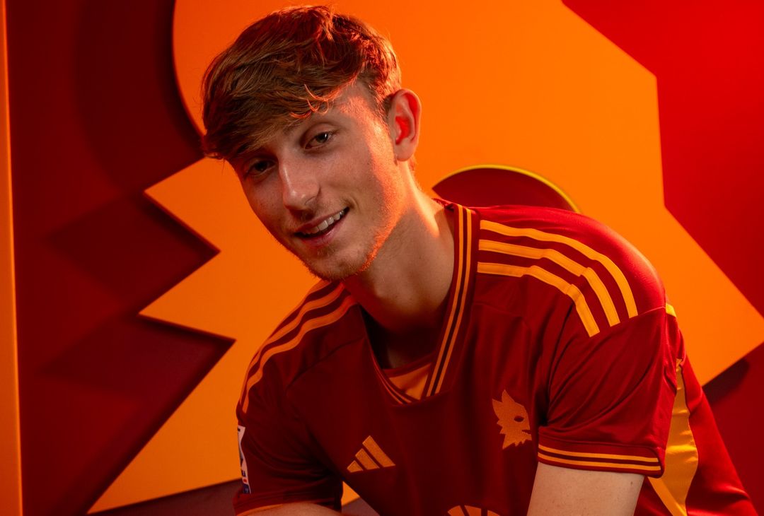 Roma, i primi scatti in giallorosso di Huijsen – FOTOGALLERY - immagine 9