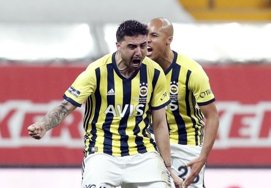 La legge del copyright sul video della gioia post-derby: il Fenerbahce costretto a rimuoverlo- immagine 2