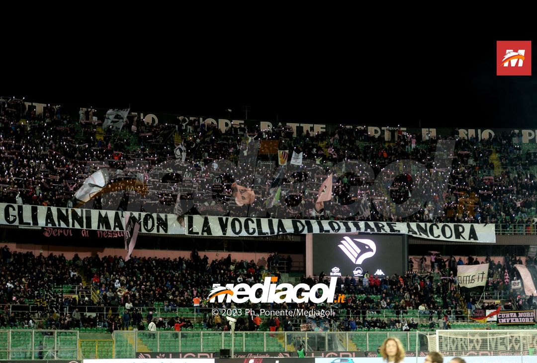 FOTO Palermo-Cosenza 0-0, 32ª giornata di Serie B 2022-2023 (La Gallery) - immagine 12