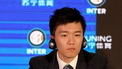 Suning, corsi d’italiano per chi verrà all’Inter. Azionisti criticano la 3a maglia. La Russa…
