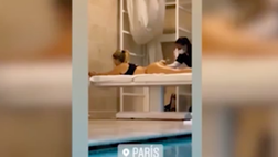 VIDEO Wanda Nara, pose sensuali e sexy massaggio a bordo piscina: lady Icardi in visibilio i followers…