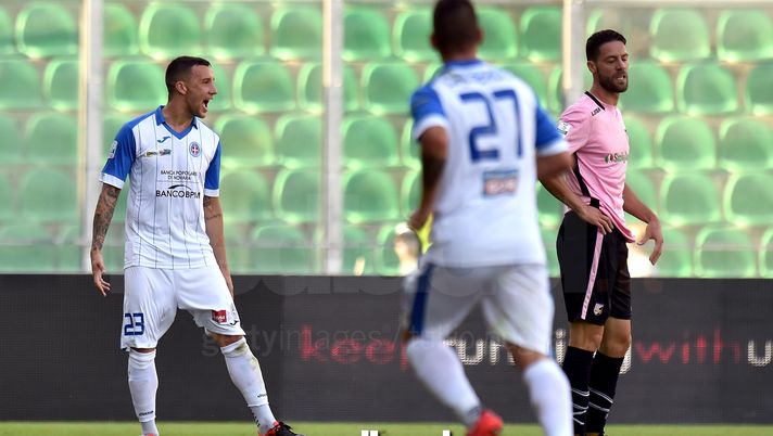 Novara, Moscati: ” Molto contento, ma rimaniamo con i piedi per terra” Novara, Moscati: ” Molto contento, ma rimaniamo con i piedi per terra”