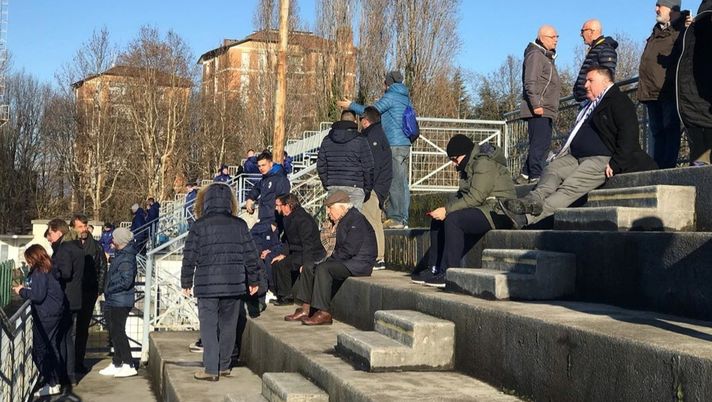 Seregno-Pro Sesto 2-2, protesta dei tifosi ospiti Seregno-Pro Sesto 2-2, protesta dei tifosi ospiti