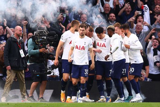 (Photo by Clive Rose/Getty Images) Tottenham ok nel derby