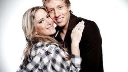 … E Lucas Leiva porta a Roma la bella Ariana Lima! – GUARDA