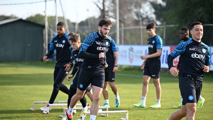 Osimhen non si allena in gruppo a Castel Volturno, le condizioni di Ngonge - immagine 1