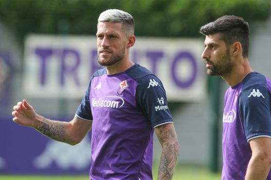 GERMOGLI PH: 19 LUGLIO 2021 MOENA TR RITIRO ESTIVO DELLA FIORENTINA CALCIO ALLENAMENTO POMERIGGIO NELLA FOTO BIRAGHI GERMOGLI PH: 19 LUGLIO 2021 MOENA TR RITIRO ESTIVO DELLA FIORENTINA CALCIO ALLENAMENTO POMERIGGIO NELLA FOTO BIRAGHI