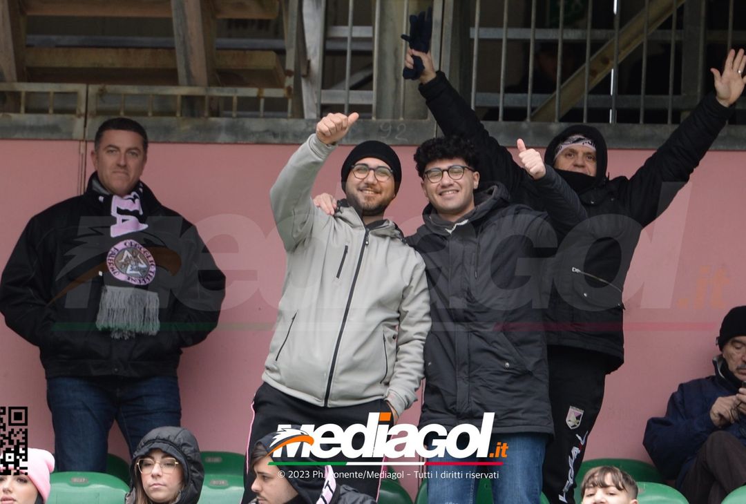 FOTOTIFO Palermo-Reggina 2-1, i tifosi allo Stadio “Renzo Barbera” (Gallery) - immagine 67