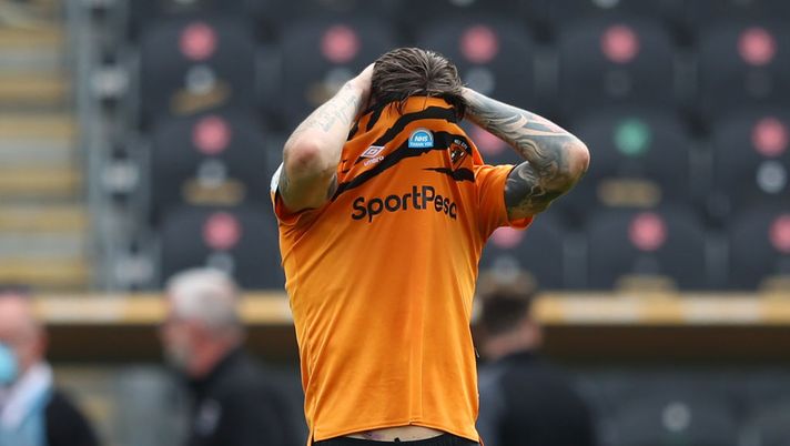 HULL, ENGLAND - JULY 18: Angus MacDonald of Hull City reacts after the Sky Bet Championship match between Hull City and Luton Town at KCOM Stadium on July 18, 2020 in Hull, England. Football Stadiums around Europe remain empty due to the Coronavirus Pandemic as Government social distancing laws prohibit fans inside venues resulting in all fixtures being played behind closed doors. (Photo by Alex Pantling/Getty Images) 