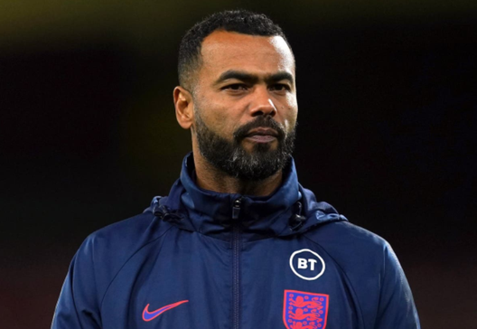 Processo per l’irruzione in casa, Ashley Cole in lacrime: “Hanno minacciato di tagliarmi le dita”- immagine 2