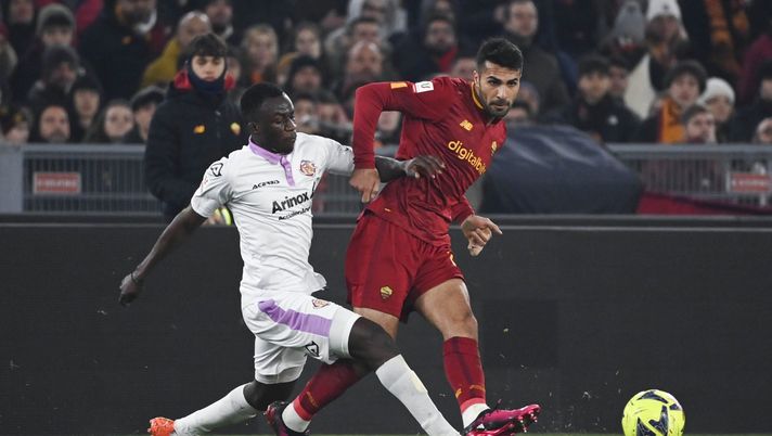 Roma, che figura: due regali alla Cremonese ed è fuori dalla Coppa Italia - immagine 1