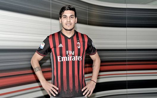 Gustavo Gomez, nuovo acquisto del Milan (credits: Official 'Casa Milan' Facebook account) Gustavo Gomez, nuovo acquisto del Milan (credits: Official 'Casa Milan' Facebook account)