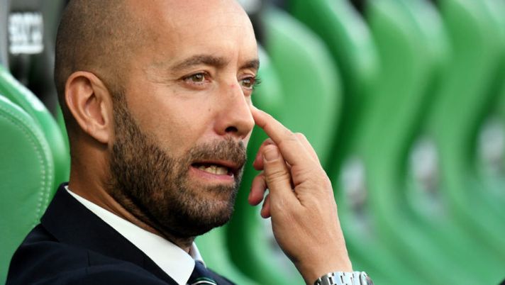 REGGIO NELL'EMILIA, ITALY - SEPTEMBER 24: Cristian Bucchi, head coach of US Sassuolo looks on during the Serie A match between US Sassuolo and Bologna FC at Mapei Stadium - Citta' del Tricolore on September 24, 2017 in Reggio nell'Emilia, Italy. (Photo by Alessandro Sabattini/Getty Images) Sassuolo, Bucchi: “Felice per Falcinelli, aspettiamo Berardi! Cassata e Mazzitelli titolari…” - immagine 1