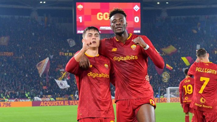 Roma, Dybala e Abraham ci provano per il Feyenoord. Sottil: “Mourinho un maestro” - immagine 1