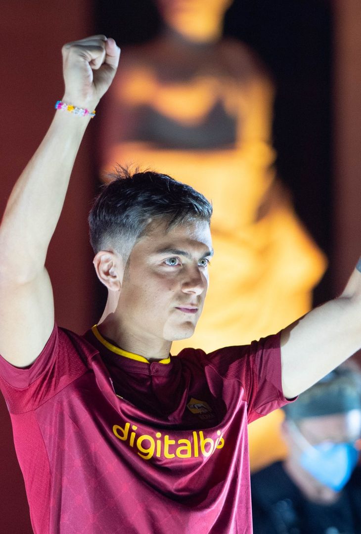 Dybala si presenta al Colosseo Quadrato – FOTO GALLERY - immagine 36