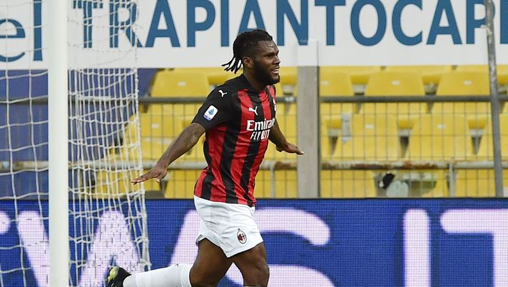 PARMA, ITALY - APRIL 10: Franck Kessie of AC Milan celebrates after scoring goal 0-2 during the Serie A match between Parma Calcio and AC Milan at Stadio Ennio Tardini on April 10, 2021 in Parma, Italy. Sporting stadiums around Italy remain under strict restrictions due to the Coronavirus Pandemic as Government social distancing laws prohibit fans inside venues resulting in games being played behind closed doors. (Photo by Giuseppe Bellini/Getty Images) PARMA, ITALY - APRIL 10: Franck Kessie of AC Milan celebrates after scoring goal 0-2 during the Serie A match between Parma Calcio and AC Milan at Stadio Ennio Tardini on April 10, 2021 in Parma, Italy. Sporting stadiums around Italy remain under strict restrictions due to the Coronavirus Pandemic as Government social distancing laws prohibit fans inside venues resulting in games being played behind closed doors. (Photo by Giuseppe Bellini/Getty Images)