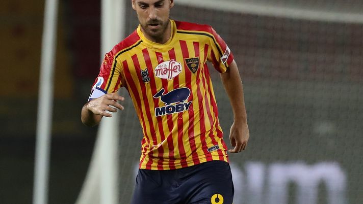 LECCE, ITALY - SEPTEMBER 01:  Marco Mancosu of Lecce during the Serie A match between US Lecce and Hellas Verona at Stadio Via del Mare on September 1, 2019 in Lecce, Italy.  (Photo by Maurizio Lagana/Getty Images) 