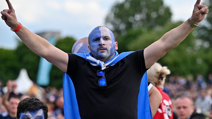 GLASGOW, SCOTLAND - JUNE 18: Scotland fans react as they support their team in the Euro 2020 game against England on June 18, 2021 in Glasgow, Scotland. England V Scotland is not only the oldest fixture in the world, they have also played one another more than any other two international teams. Their first encounter was played in 1872 at Hamilton Crescent, Glasgow and their 115th match today at Wembley for Euro 2020. (Photo by Jeff J Mitchell/Getty Images) GLASGOW, SCOTLAND - JUNE 18: Scotland fans react as they support their team in the Euro 2020 game against England on June 18, 2021 in Glasgow, Scotland. England V Scotland is not only the oldest fixture in the world, they have also played one another more than any other two international teams. Their first encounter was played in 1872 at Hamilton Crescent, Glasgow and their 115th match today at Wembley for Euro 2020. (Photo by Jeff J Mitchell/Getty Images)