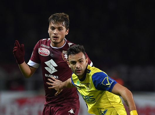 TURIN, ITALY - NOVEMBER 26: Adem Ljajic (L) of FC Torino is challenged by Ivan Radovanovic of AC ChievoVerona during the Serie A match between FC Torino and AC ChievoVerona at Stadio Olimpico di Torino on November 26, 2016 in Turin, Italy. (Photo by Valerio Pennicino/Getty Images) TURIN, ITALY - NOVEMBER 26: Adem Ljajic (L) of FC Torino is challenged by Ivan Radovanovic of AC ChievoVerona during the Serie A match between FC Torino and AC ChievoVerona at Stadio Olimpico di Torino on November 26, 2016 in Turin, Italy. (Photo by Valerio Pennicino/Getty Images)