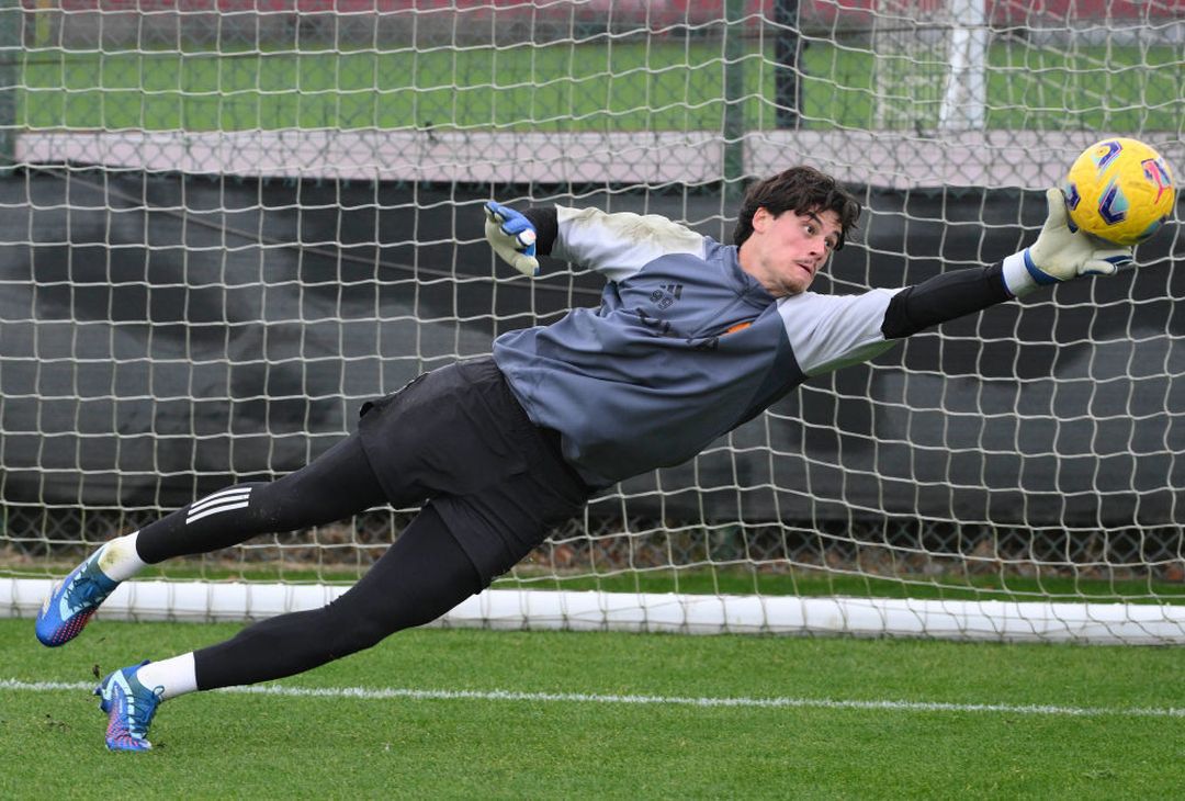 Roma, il secondo allenamento di De Rossi a Trigoria – FOTO GALLERY - immagine 13