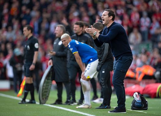 Inghilterra: tre tifosi arrestati per cori omofobi- immagine 2