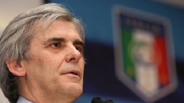 Gli arbitri nella bufera Troppi soldi, poco carisma - immagine 1