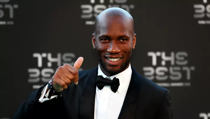 Drogba incorona Osimhen: “Dalle strade della Nigeria ai libri di storia. Complimenti” - immagine 1