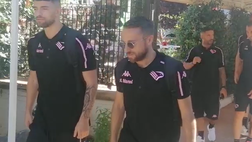 VIDEO RITIRO PALERMO, verso Boccadifalco: squadra lascia hotel, c’è anche Floriano